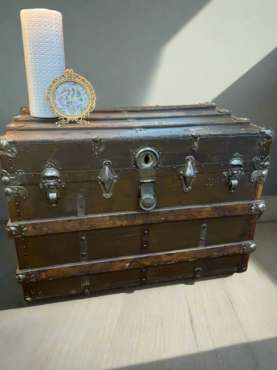 Vintage coffee table- repurposed trunk