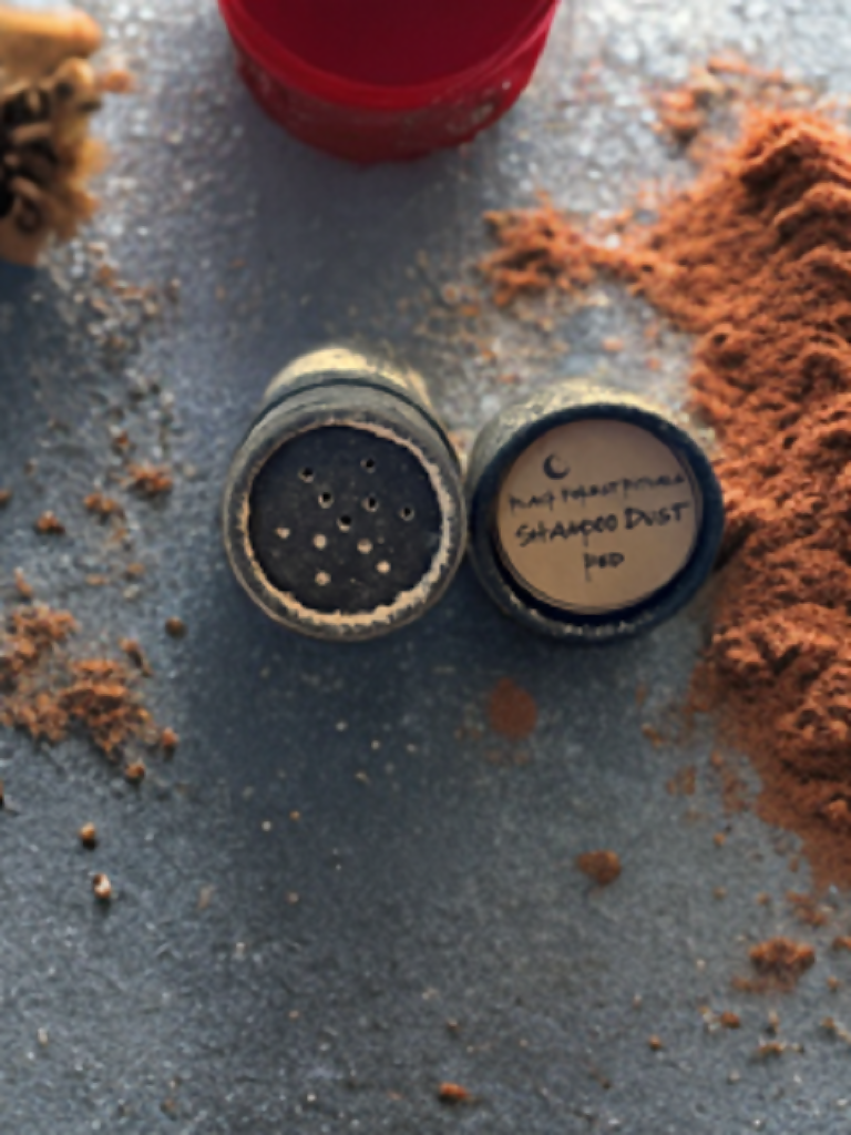red shampoo dust