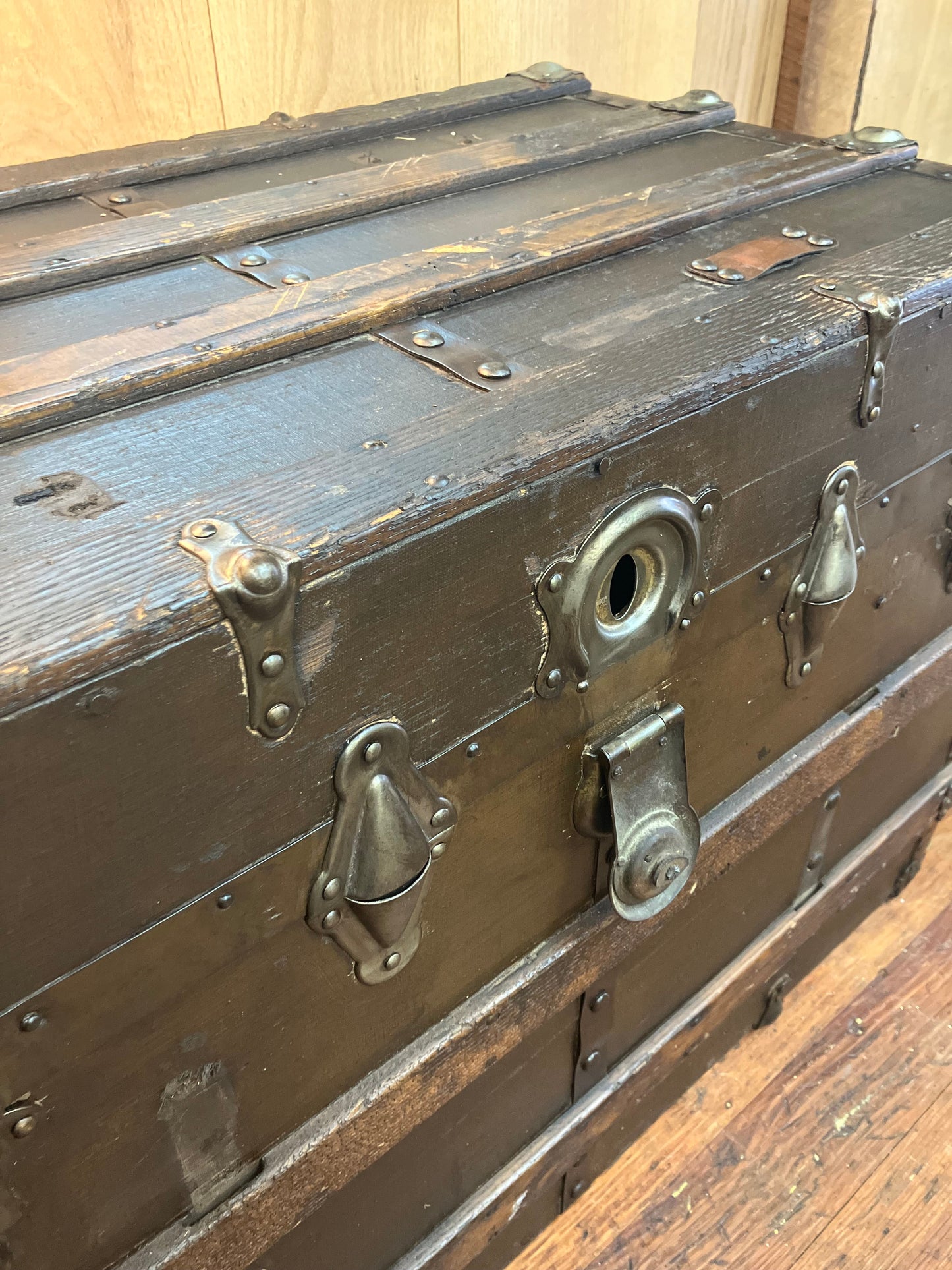 Vintage coffee table- repurposed trunk