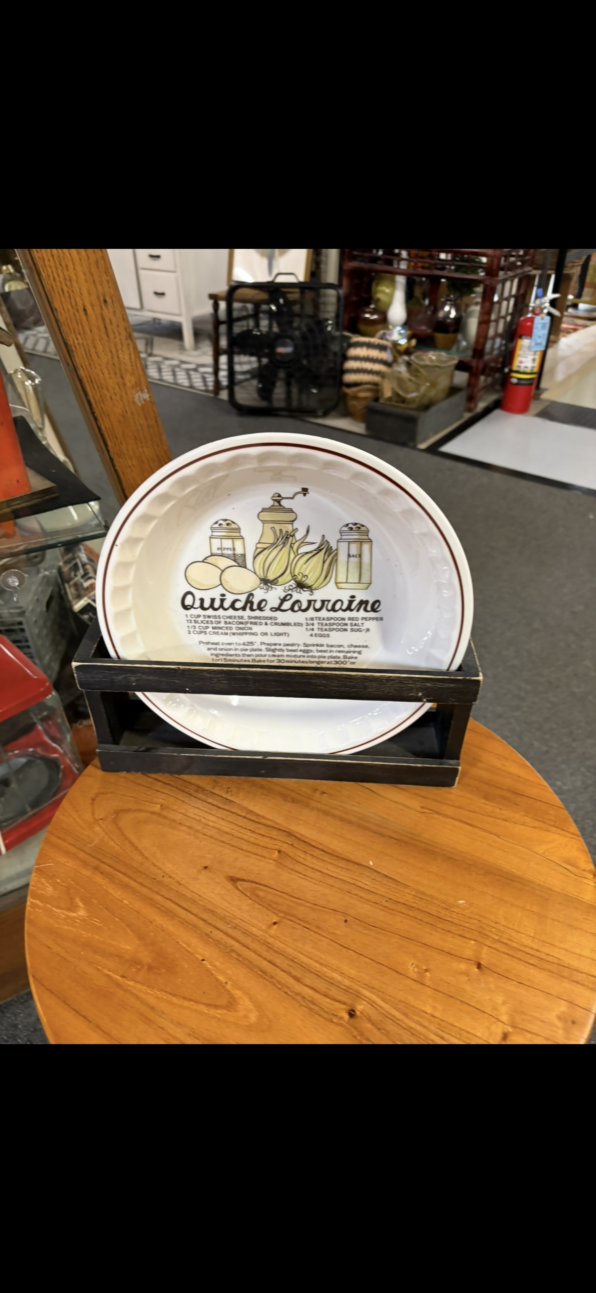 Black painted Plate box