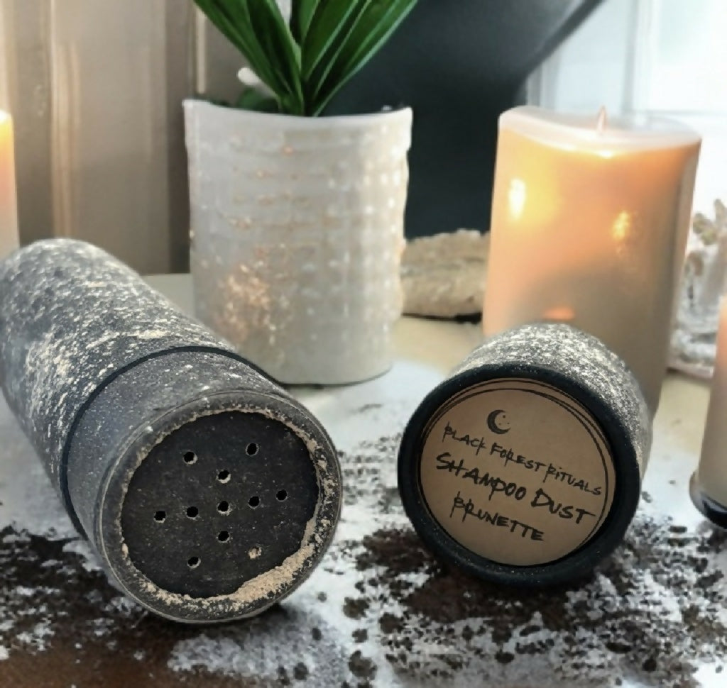 brunette shampoo dust