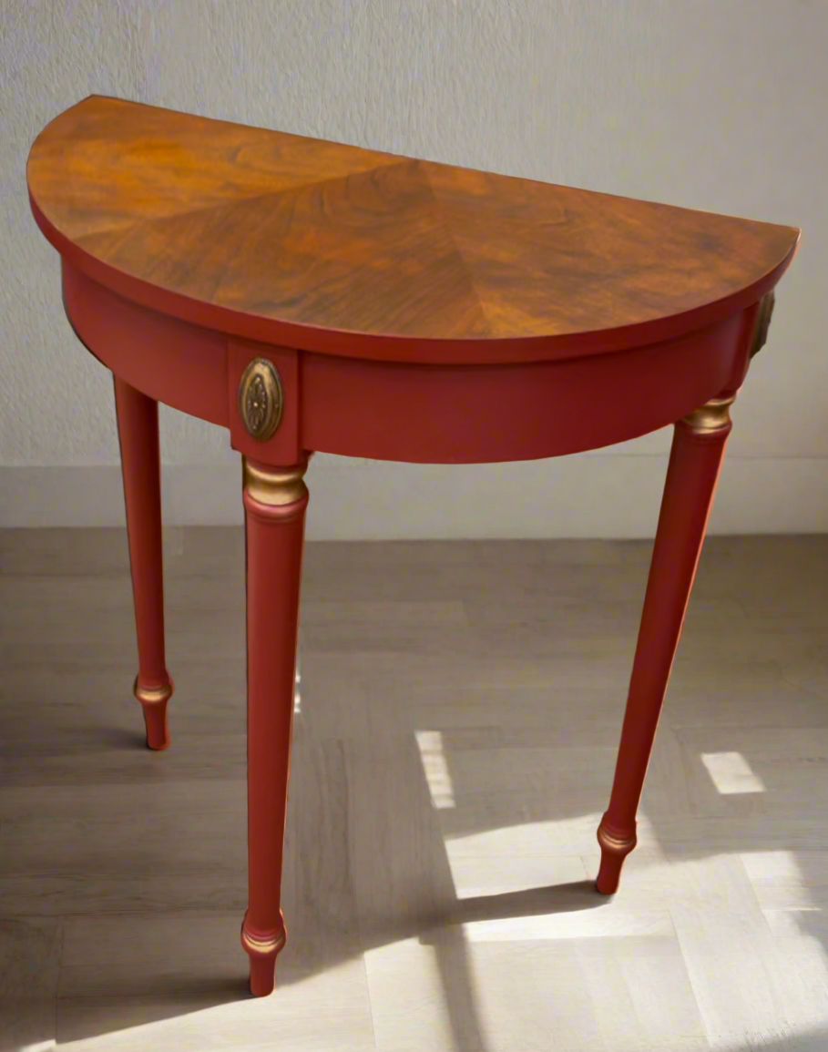 Half Moon Highlander Table