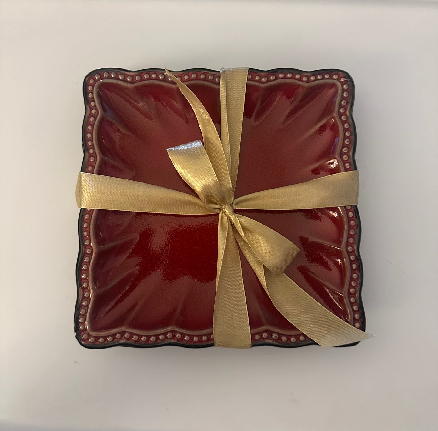 Roscher Hobnail Red Square