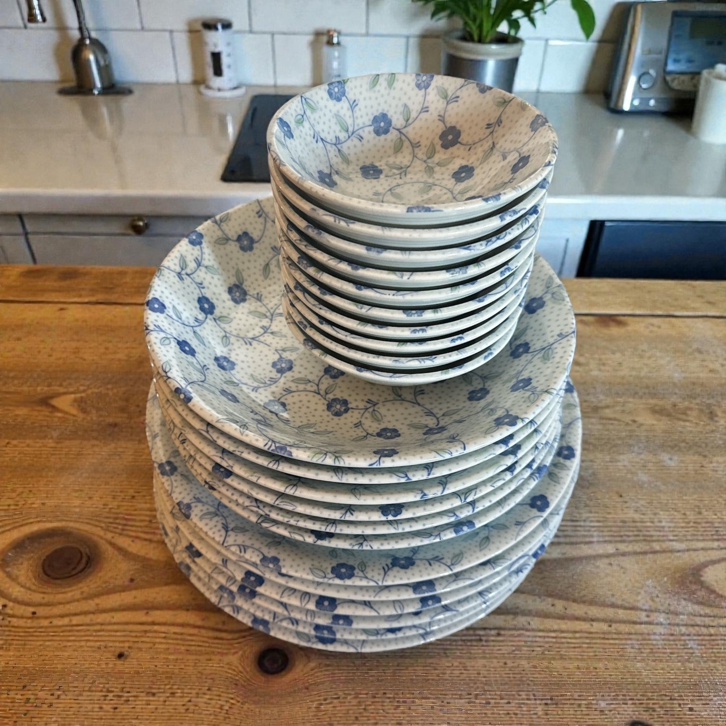 Blue & White 3 piece setting for 6