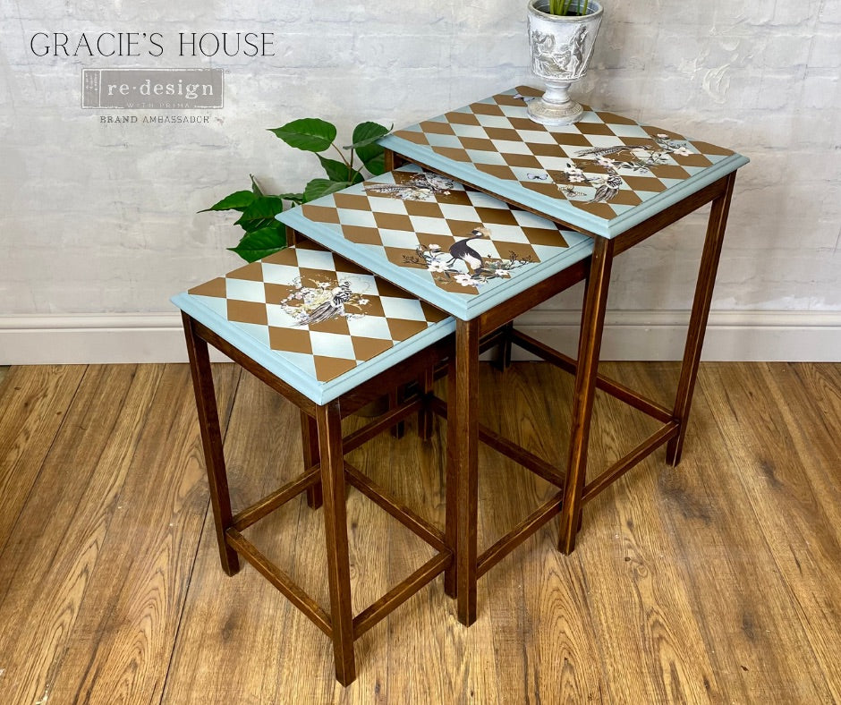 DECOR TRANSFERS – GOLD Harlequin