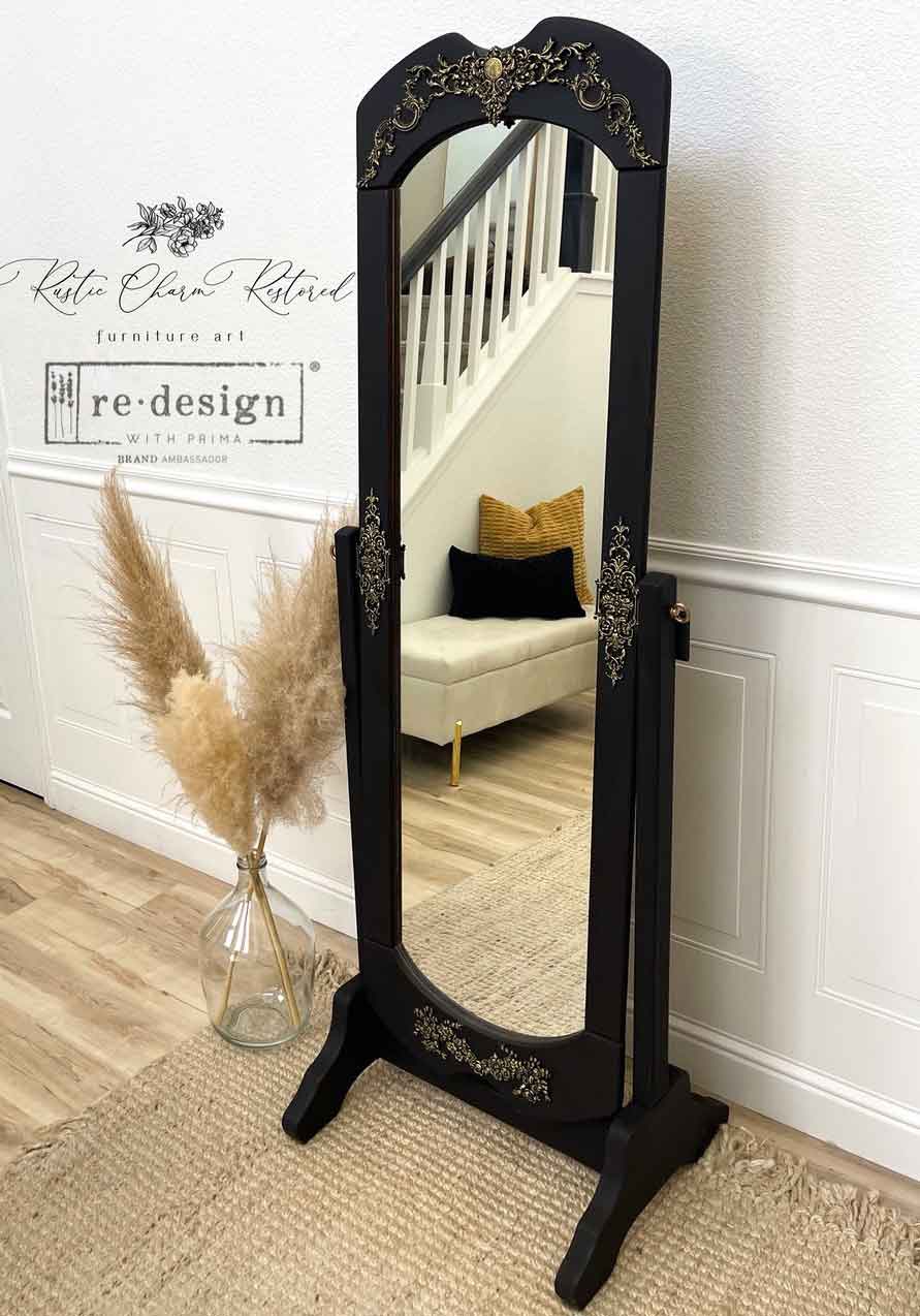 DECOR POLY – Elaborate Finery