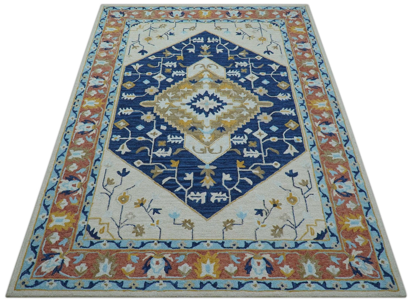 Ollie Traditional Blue And Ivory Hand Tufted Wool Rug