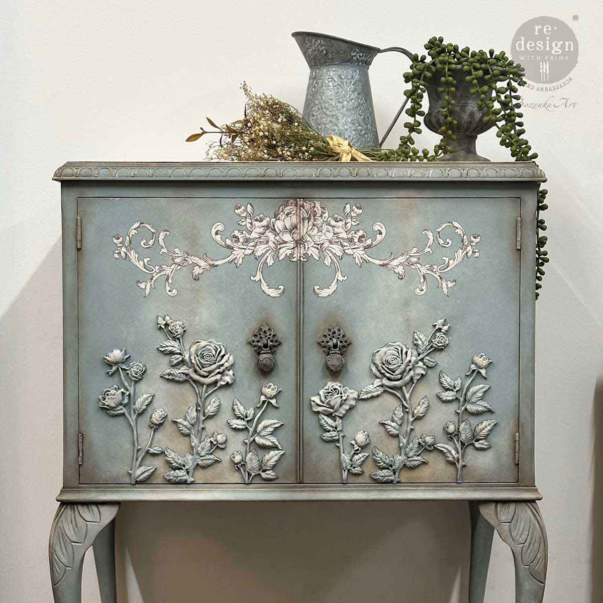DECOR POLY – PETALS IN HARMONY