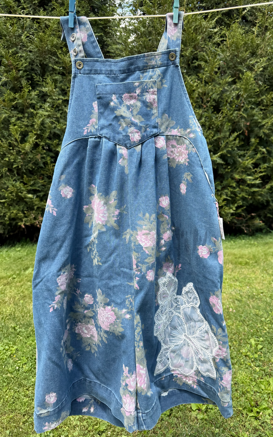 Floral Jumper With appliqué and rhinestones