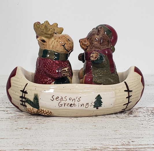 Estellas’s Heartland St. Nicholas Square Moose Bear Canoe Salt Pepper Shakers Christmas