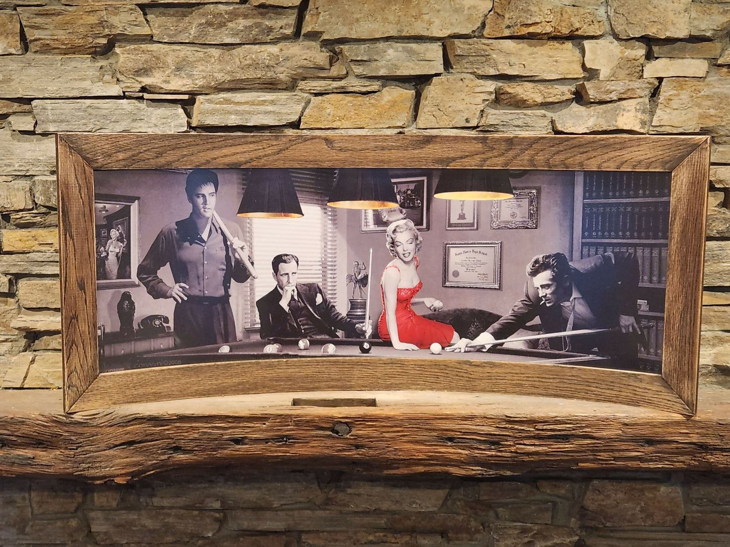 Curved Frame print of Marilyn Monroe