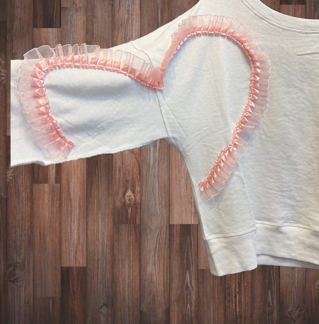 White Ruffle Heart Cute Sweatshirt Large