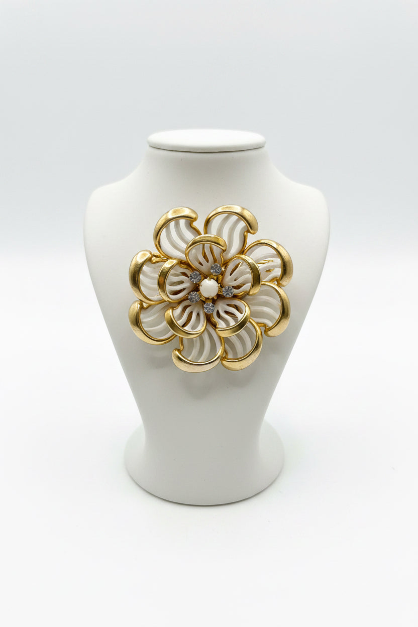Vintage Enamel Flower Broach