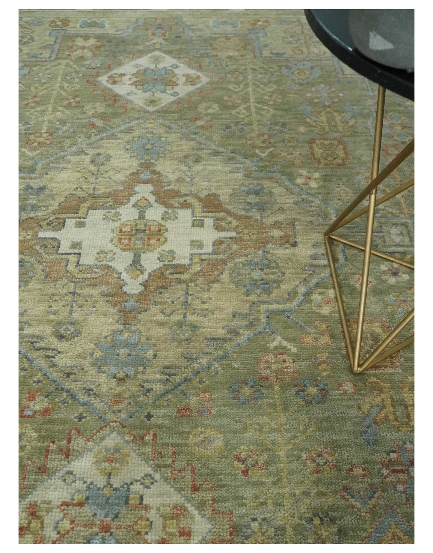 Antique Look Hand Knotted Medallion Olive and Ivory Vintage Style Wool Rug