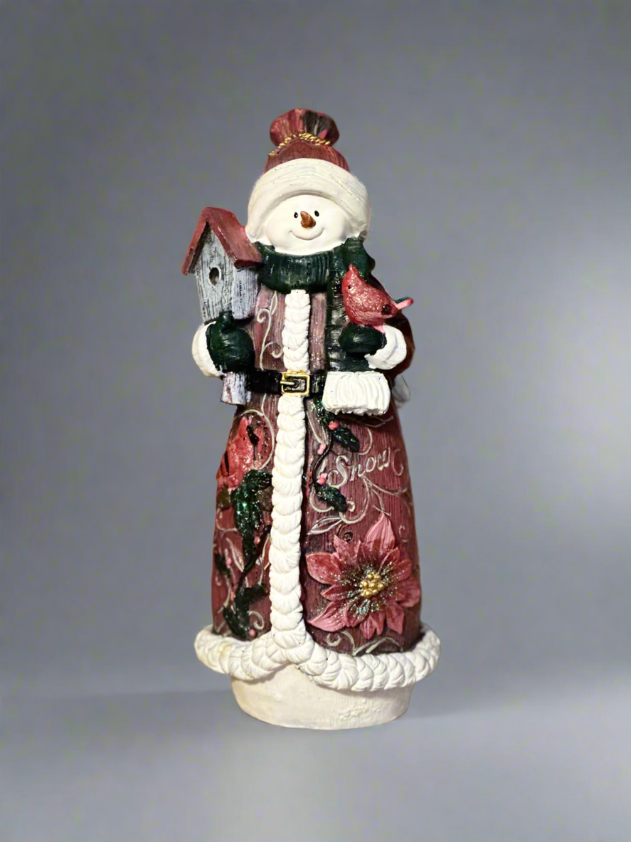 Cardinal’s Winter Welcome