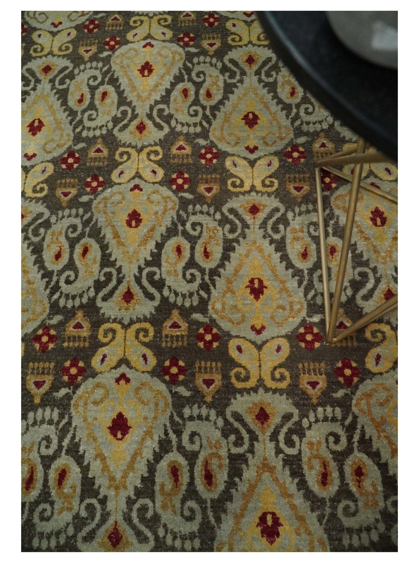 8x8 Round Fine Hand Knotted Brown and Beige Traditional Vintage Persian Style Antique Wool Rug | AGR48