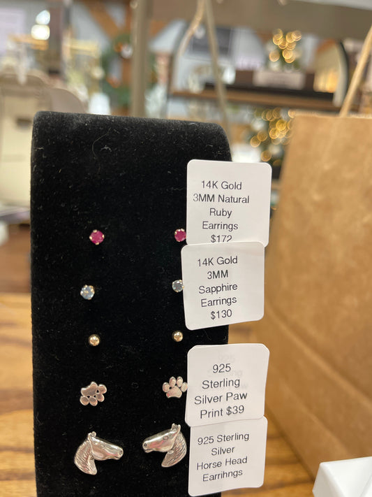 14K GOLD / SAPPHIRE EARRINGS