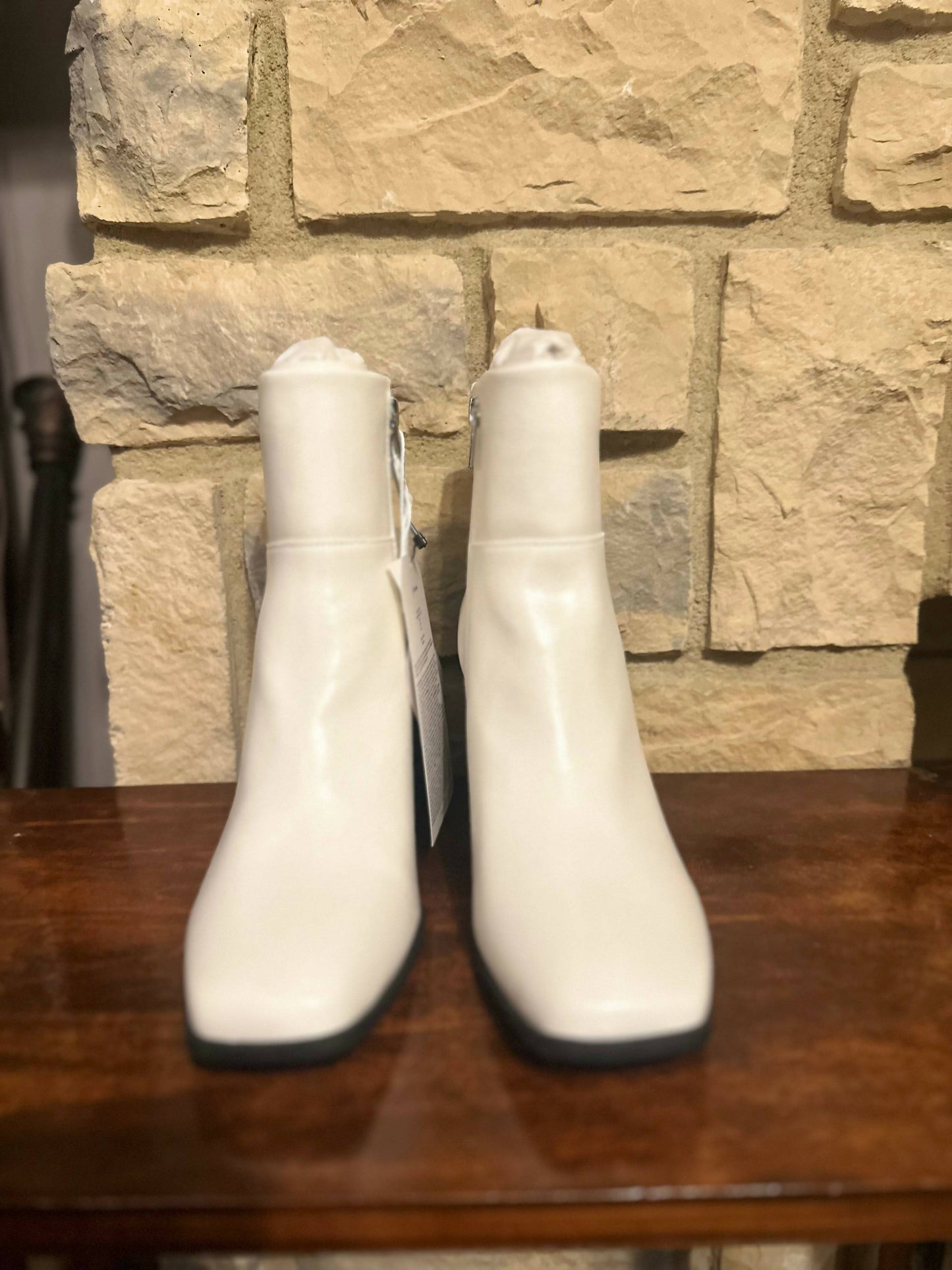 Alice Inspired Boots/sz8