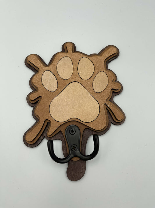 Muddy Paw Print Leash Holder