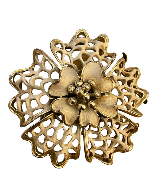 Large flower broach
