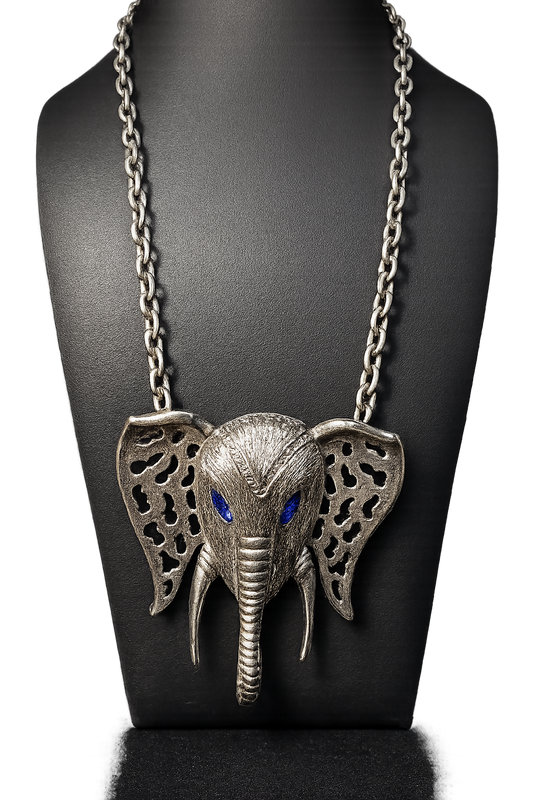 Vintage Celebrity Elephant 4.5” necklace silver tone chain 30” Statement