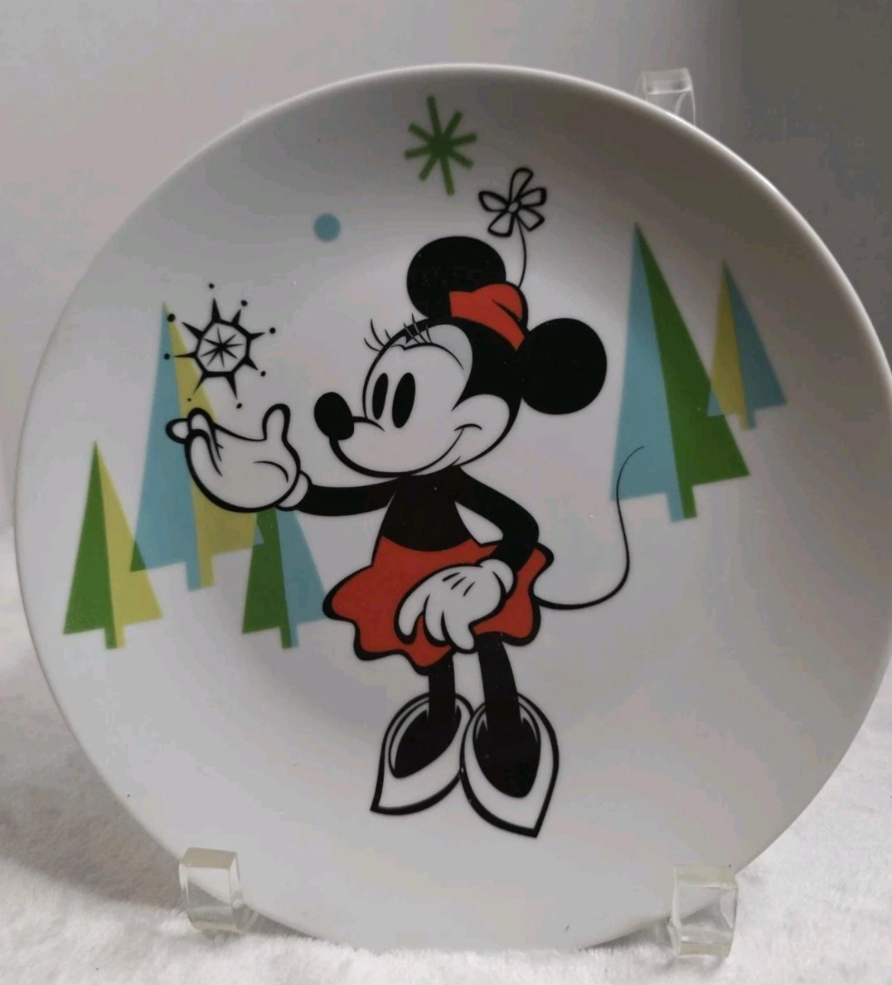 Set of 4 Disney 8”