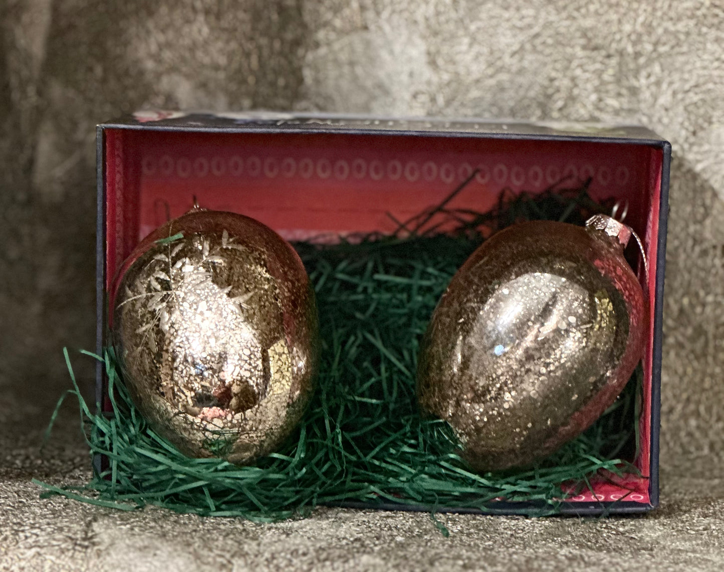 Silver Oval Crackle Glass Ornament