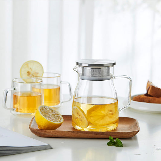 Loose leaf teapot with built in stainless steeper