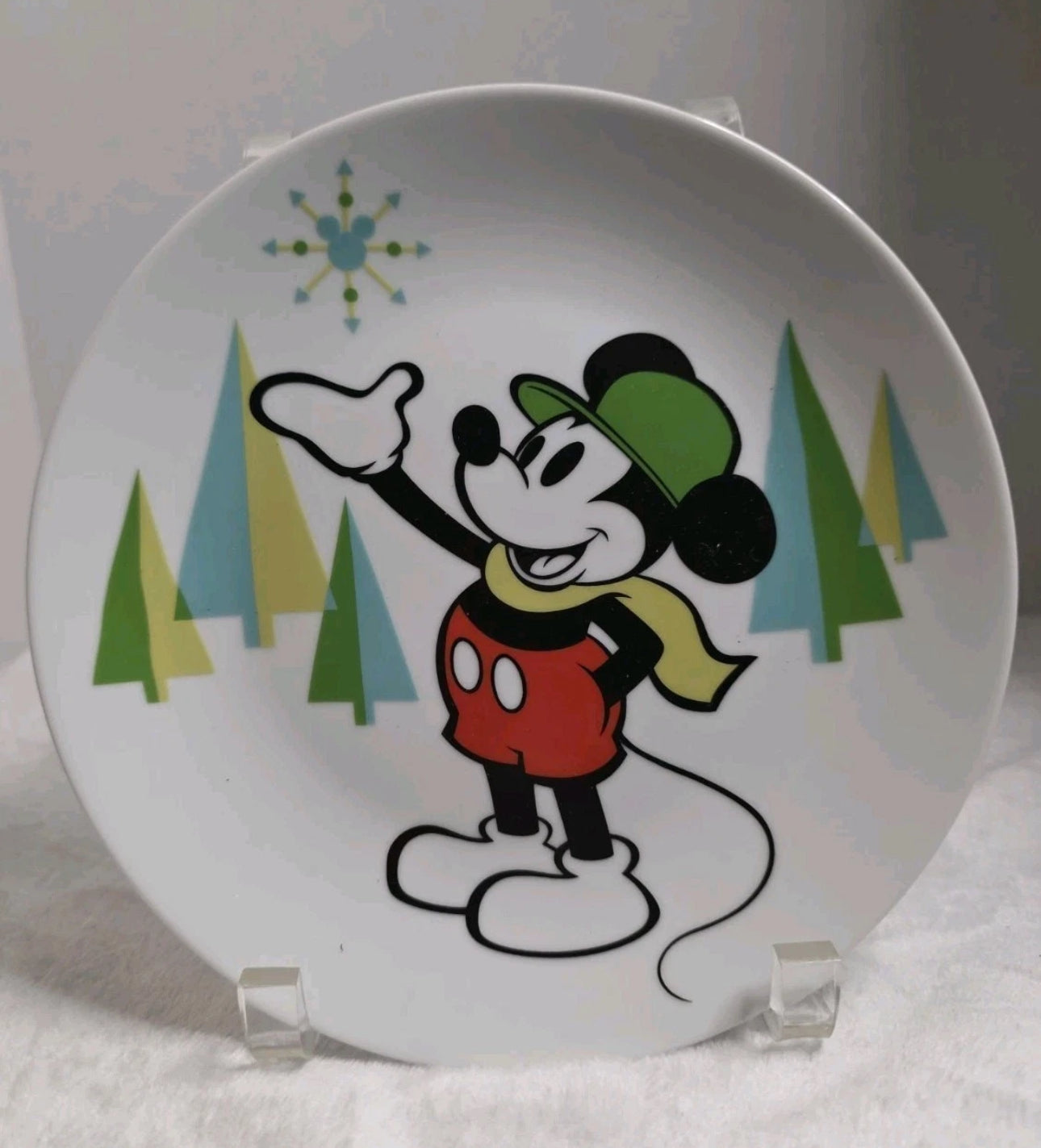 Set of 4 Disney 8”