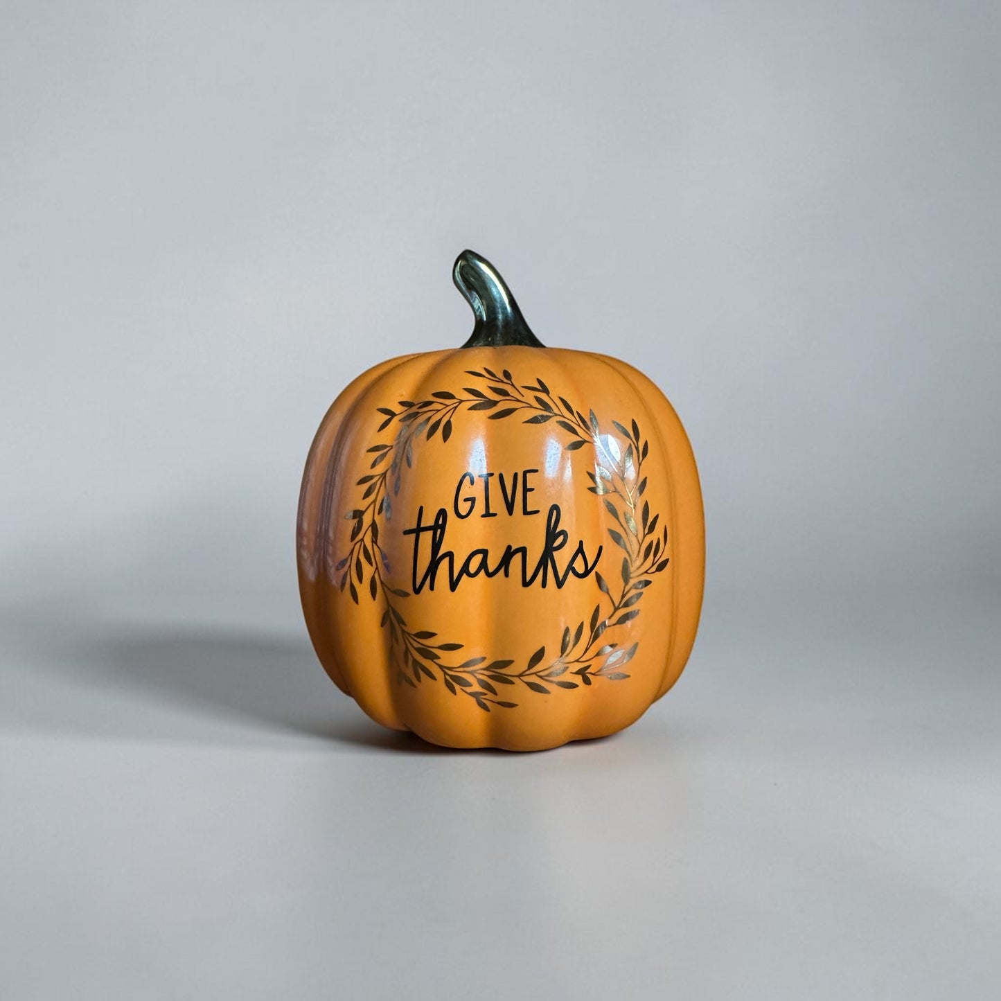 Give Thanks Glass Pumpkin