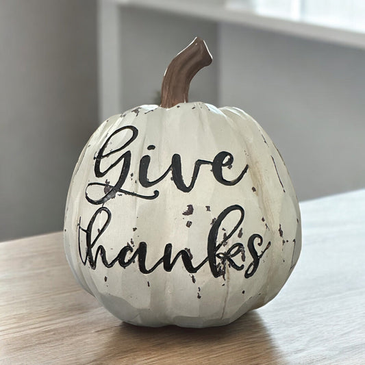 GIVE THANKS PUMPKIN