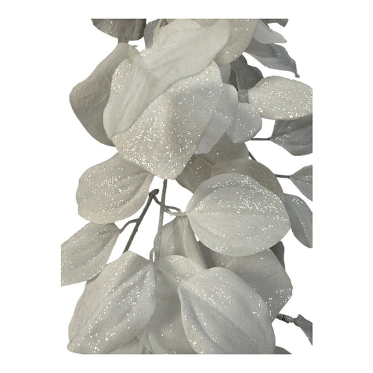 Garland 6 ft white leaves