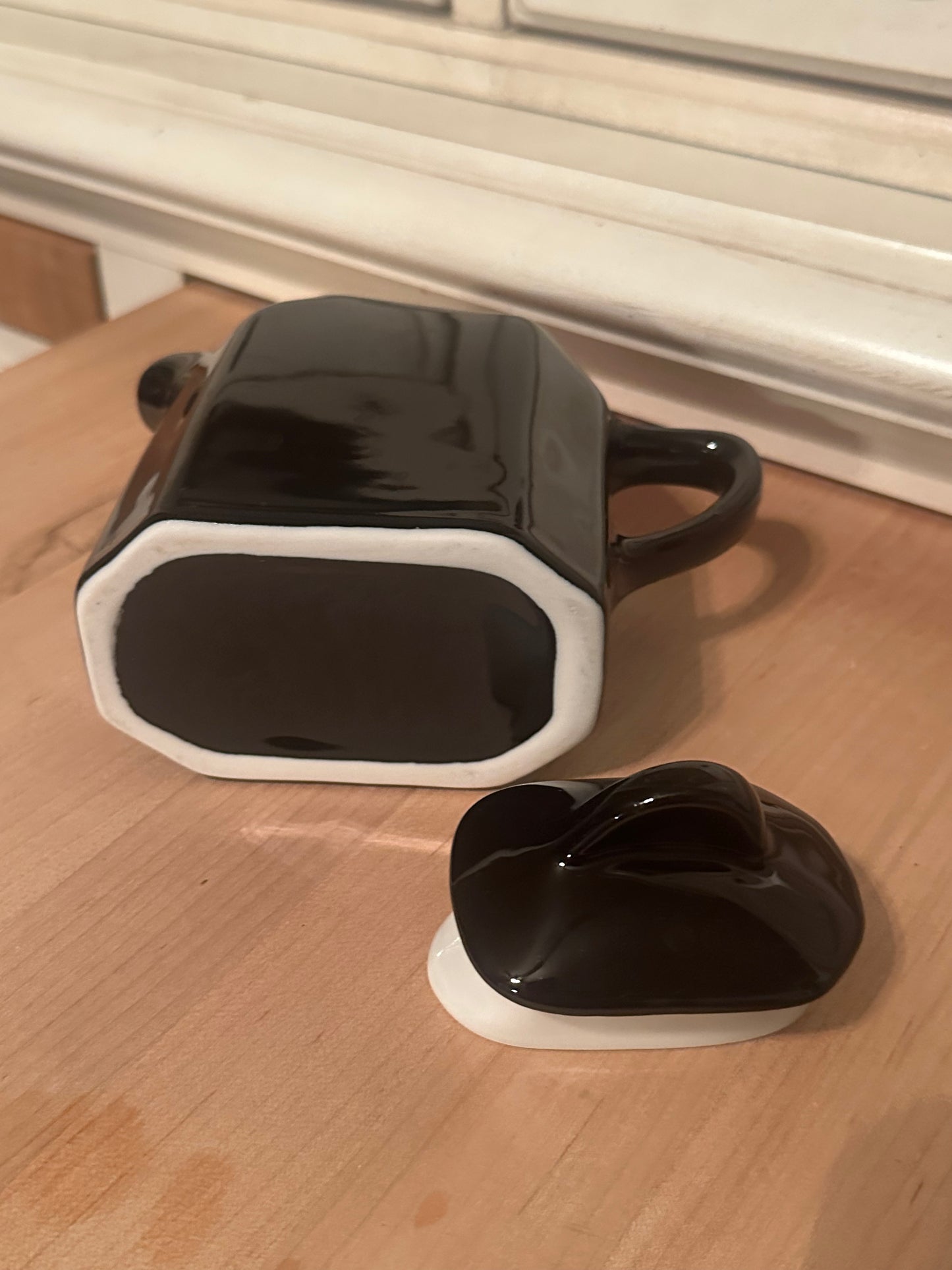 Hall Mini Tea Pot