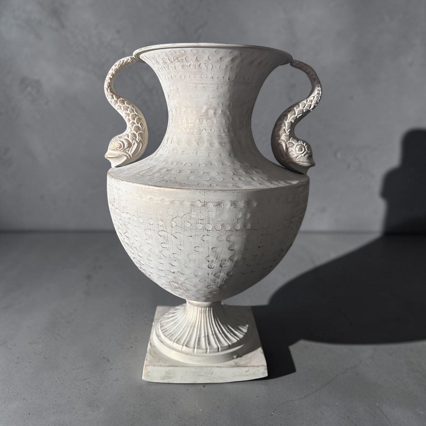 Vintage Coastal Koi/Fish Urn/Vase