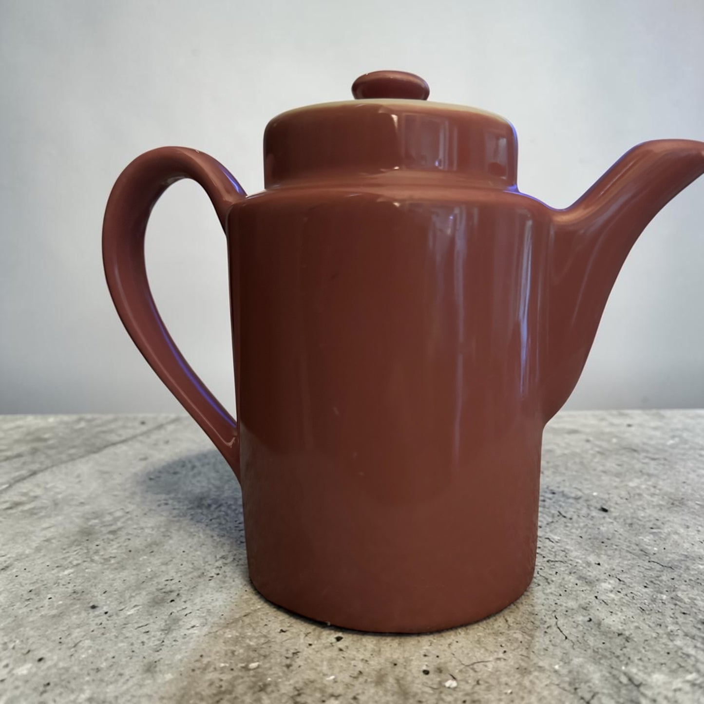 Vintage Hall Pottery Small 1-Cup Personal Teapot (chip on lid)