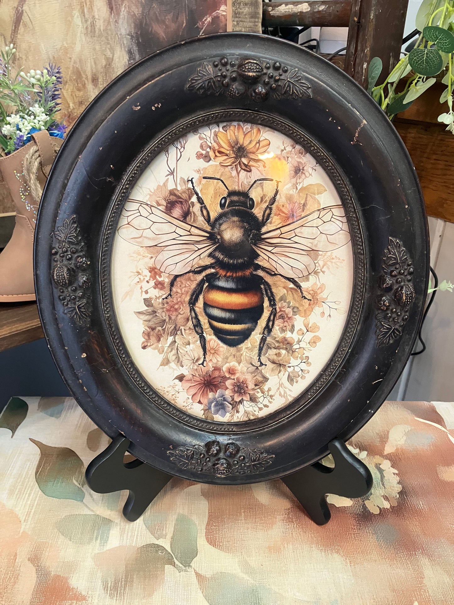 Vintage Bee