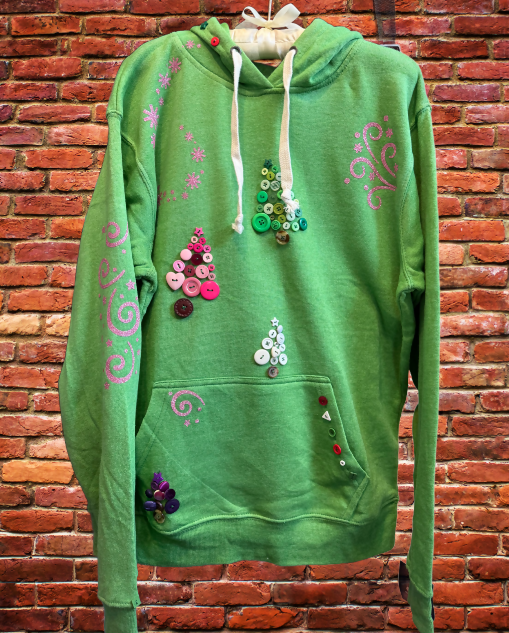 Holiday Button Sparkle Tree Sweatshirt Large