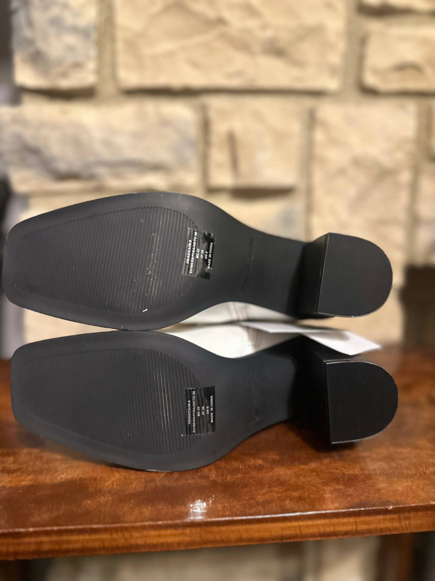 Alice Inspired Boots/sz8