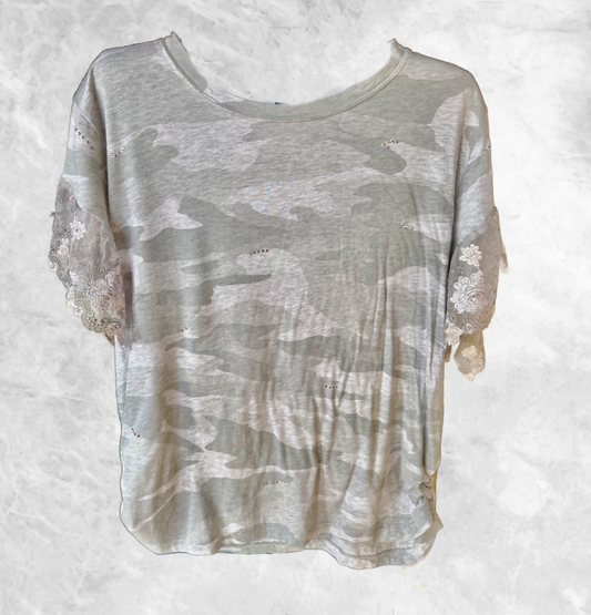 Faded Camo & Lace Upcycled T-shirt Large