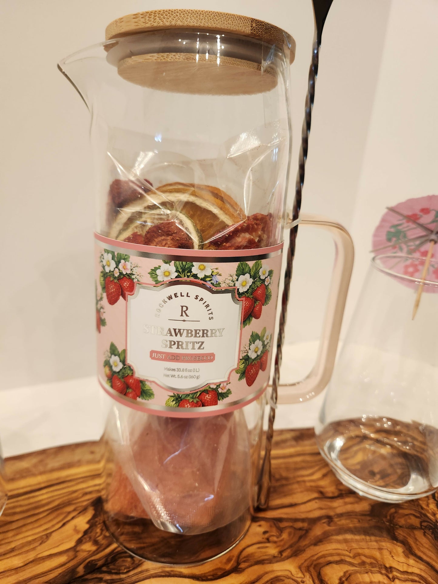 Char-Shooterie board and strawberry Spritz Cocktail set