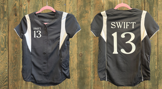 SWIFT FANS Baseball Jersey. Girls Medium