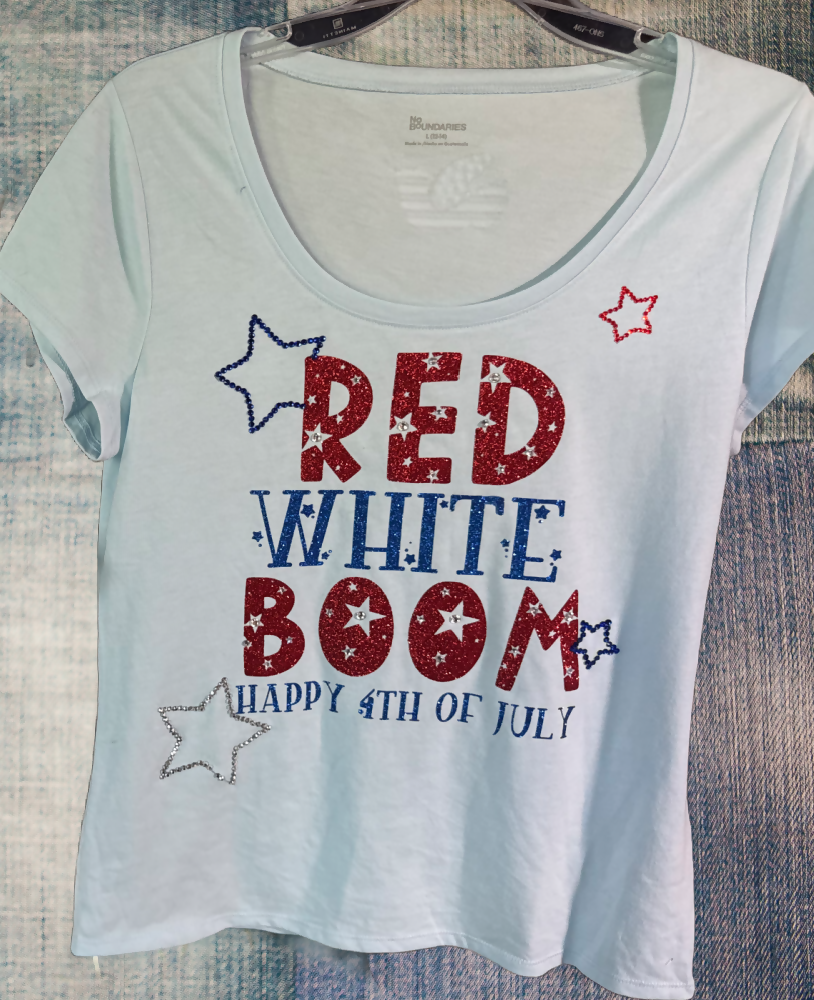 Red White & BOOM! Size Large