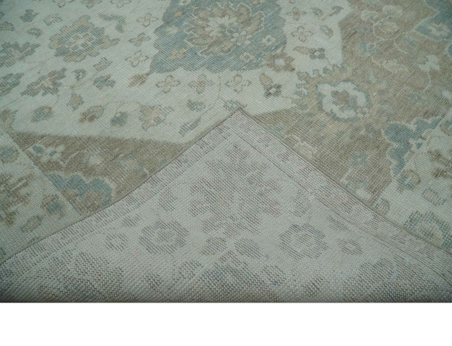 Antique Design Medallion Earthy Ivory and Camel 8x10 wool Area Rug