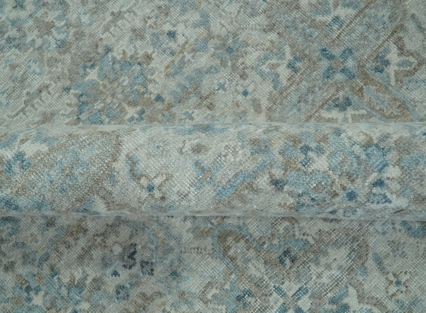 Antique Distress finish Silver, Teal and Brown Hand Knotted Traditional 8x10 wool Rug