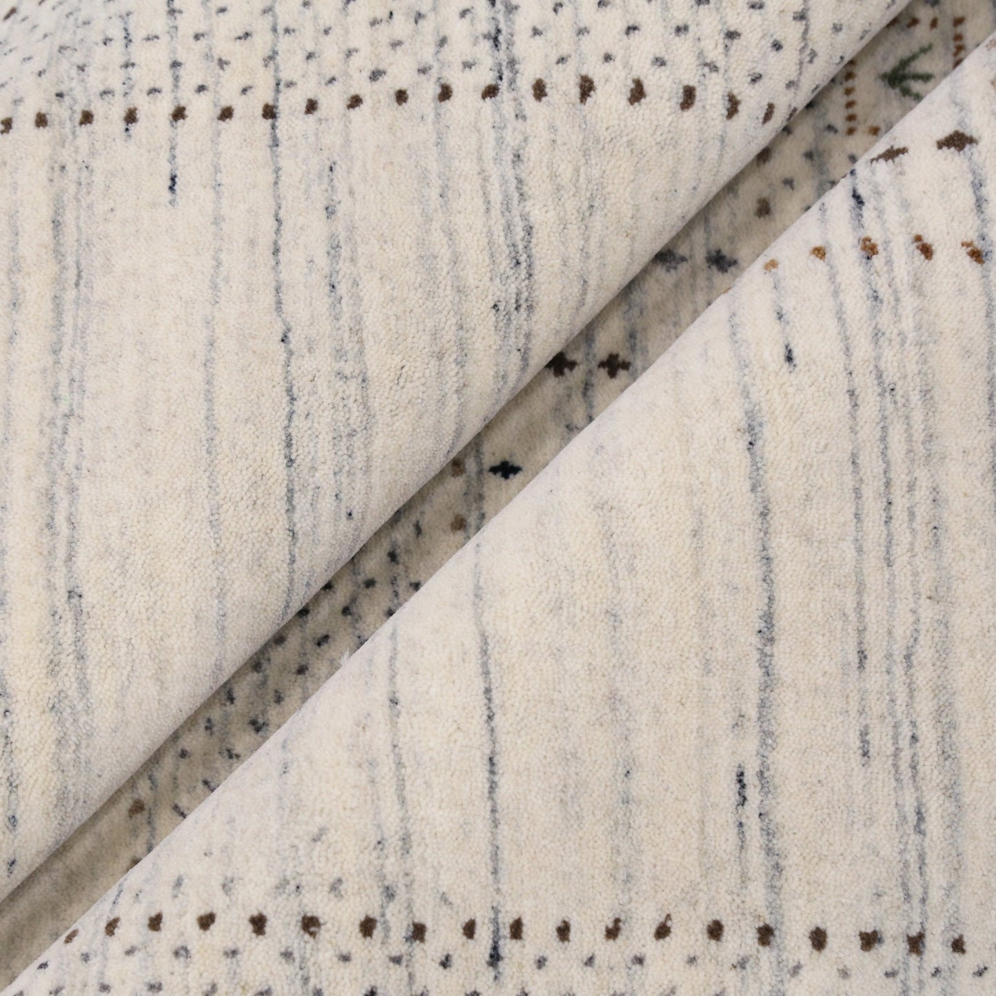 Ivory Gabbeh Design Hand Loomed Wool Area Rug