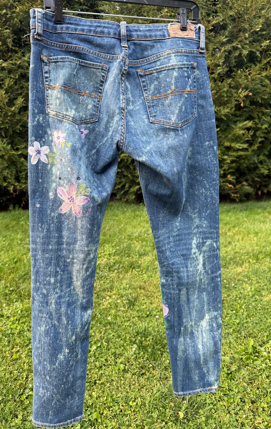 Bleached & Hand-Painted Denim Skinny Jeans 31/30