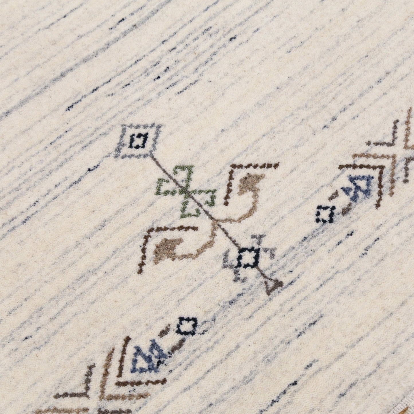Beige Tribal Center Medallion Hand Loomed Wool Rug
